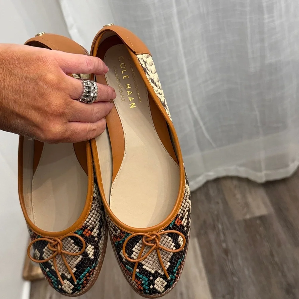Cole Haan Cloud All Day Snake Print Ballet Flats loafers leather size 10 NEW